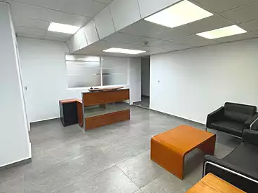 Administrative For rent - 6 rooms - floor 5