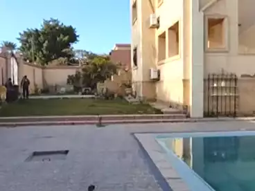 فلل للبيع - 5 غرف