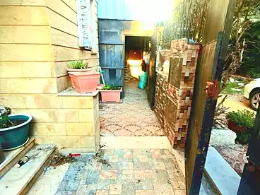 فيلا منفصلة للبيع في أبو يوسف، العجمي، 100 متر