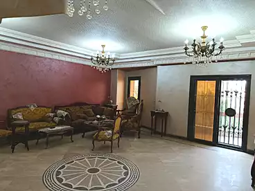 شقق للبيع - 4 غرف