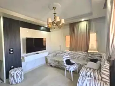شقق مفروشة للبيع - 3 غرف - بالدور 15