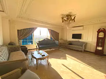 Furnished Apartment For rent - 2 rooms - floor 5