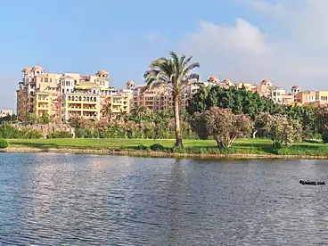فلل للبيع - 5 غرف