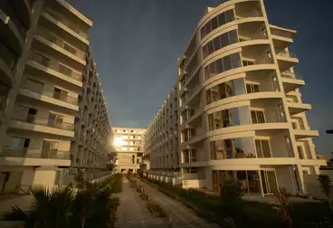 شقق للبيع - 1 غرف - بالدور 4