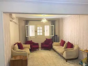 شقق للبيع - 3 غرف - بالدور 1