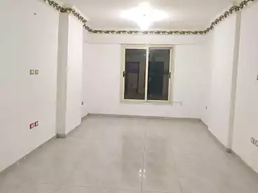 Apartments For rent - 3 rooms - floor 5