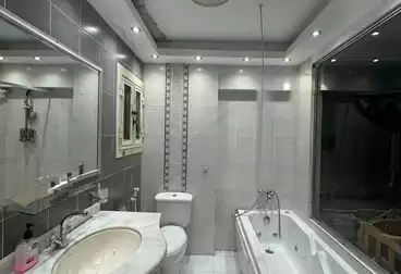 شقق للإيجار - 3 غرف - بالدور 16