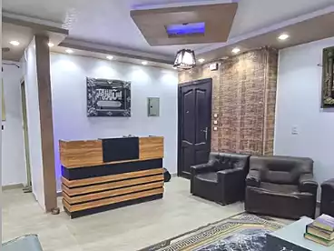 مكاتب للإيجار - 3 غرف - بالدور 1