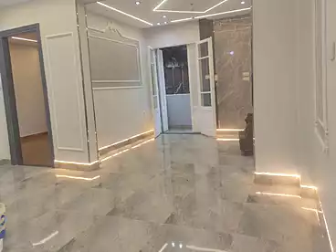 عقارات للبيع - 2 غرف - بالدور 1