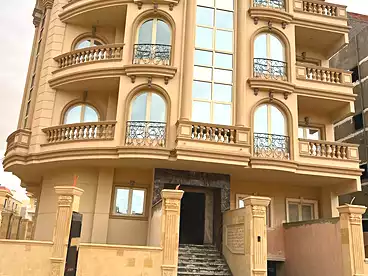 شقق للبيع - 2 غرف - بالدور 1