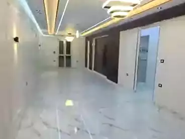 Apartments For rent - 3 rooms - floor 8