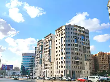 إداري للإيجار في أبراج سما المعادي، كمبوند بالمعادي، 180 متر