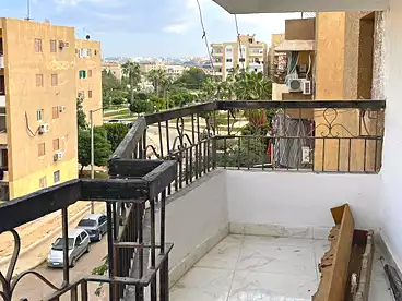 شقق للبيع في شارع علي بن أبي طالب، الحي السابع، 120 متر