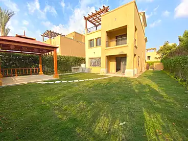 فلل للإيجار - 5 غرف