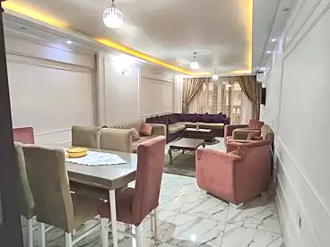شقق للبيع في شارع خليل حماده، سيدي بشر بحري، 170 متر