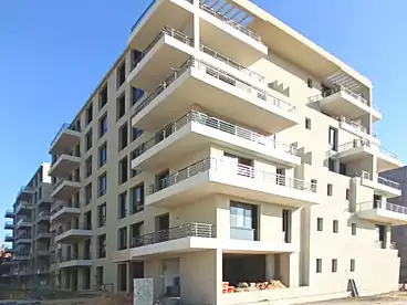 Apartments For sale - 3 rooms - floor 5