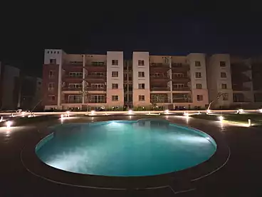 شقق للبيع - 4 غرف - بالدور 2