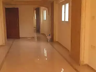 شقق للإيجار - 3 غرف - بالدور 15