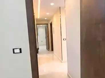 Apartments For sale - 3 rooms - floor 7