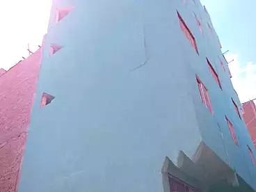 Building For sale - 10 rooms