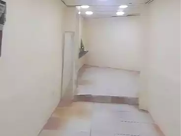 تجاري للإيجار - بالدور 1