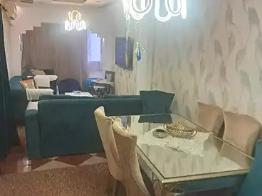 عقارات للبيع - 3 غرف - بالدور 18