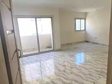 عقارات للإيجار - 3 غرف - بالدور 1