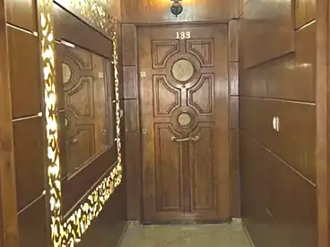 Furnished Apartment For sale - 5 rooms - floor 13