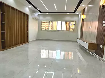 Properties For sale - 4 rooms - floor 9