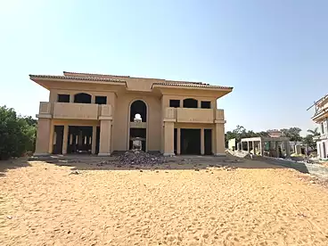 فلل للبيع - 5 غرف