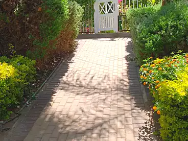 Apartments For sale - 3 rooms - floor 1