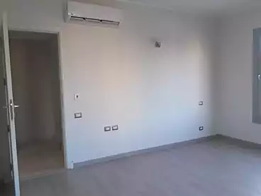 Studio For sale - 1 rooms - floor 2