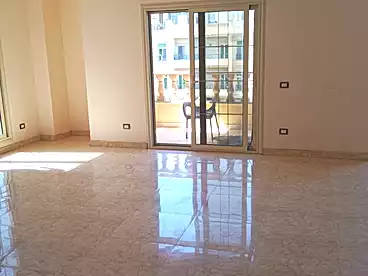 شقق للإيجار - 3 غرف - بالدور 1