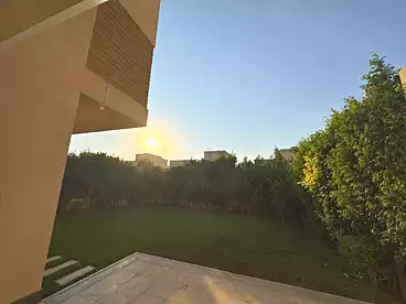 عقارات للبيع - 4 غرف