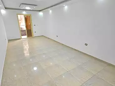 شقق للبيع - 3 غرف - بالدور 11