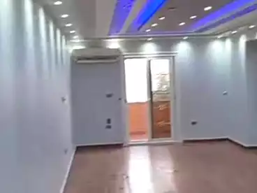 عقارات للبيع - 3 غرف - بالدور 7