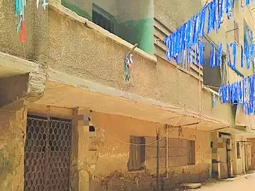 Building For sale - 4 rooms