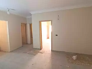 Apartments For sale - 2 rooms - floor 4