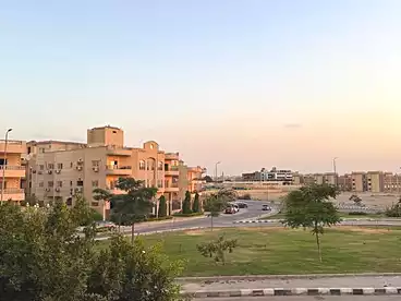 فلل للبيع - 18 غرف