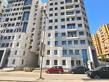 عقارات للإيجار - 3 غرف - بالدور 7