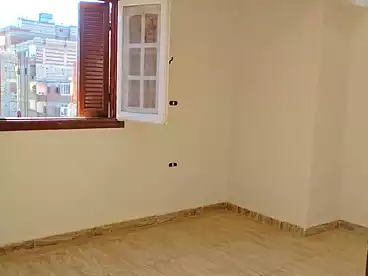 Apartments For sale - 2 rooms - floor 5