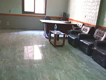 مكاتب للإيجار - 3 غرف - بالدور 2