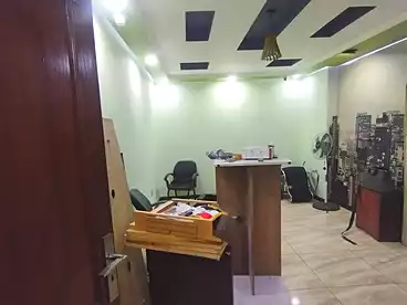 Administrative For rent - 5 rooms - floor 2