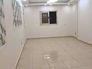 شقق للبيع في اللبيني، فيصل، 150 متر
