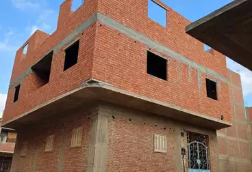 House / Home For sale - 3 rooms