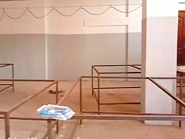 تجاري للإيجار