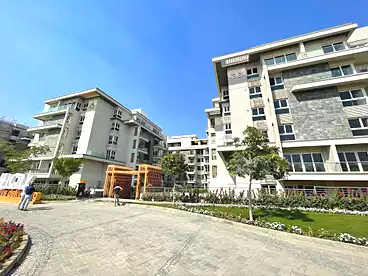 Apartments For sale - 3 rooms - floor 2