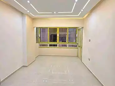شقق للبيع - 3 غرف - بالدور 4
