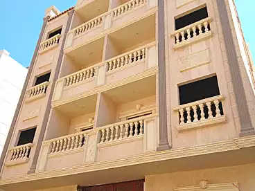 Apartments For sale - 3 rooms - floor 1