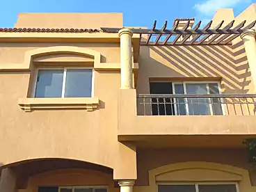Town House For sale - 4 rooms
